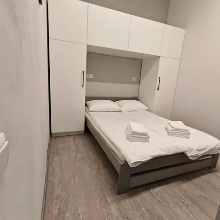 Apartmentsforrent In Διαμέρισμα
